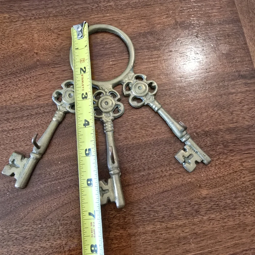 Vintage Rare‎ Brass Keys Hanger w/ 3 Hooks